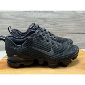 Womens 7 / 5.5Y Nike Air VaporMax Flyknit 3 Triple Black Shoes Athletic Sneakers